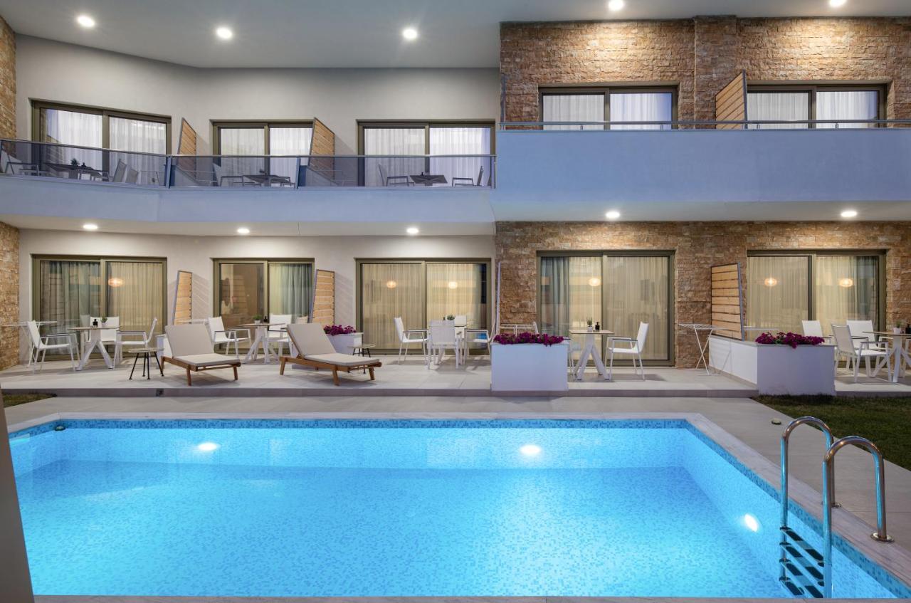 Imagine Luxury Suites 니키티 외부 사진