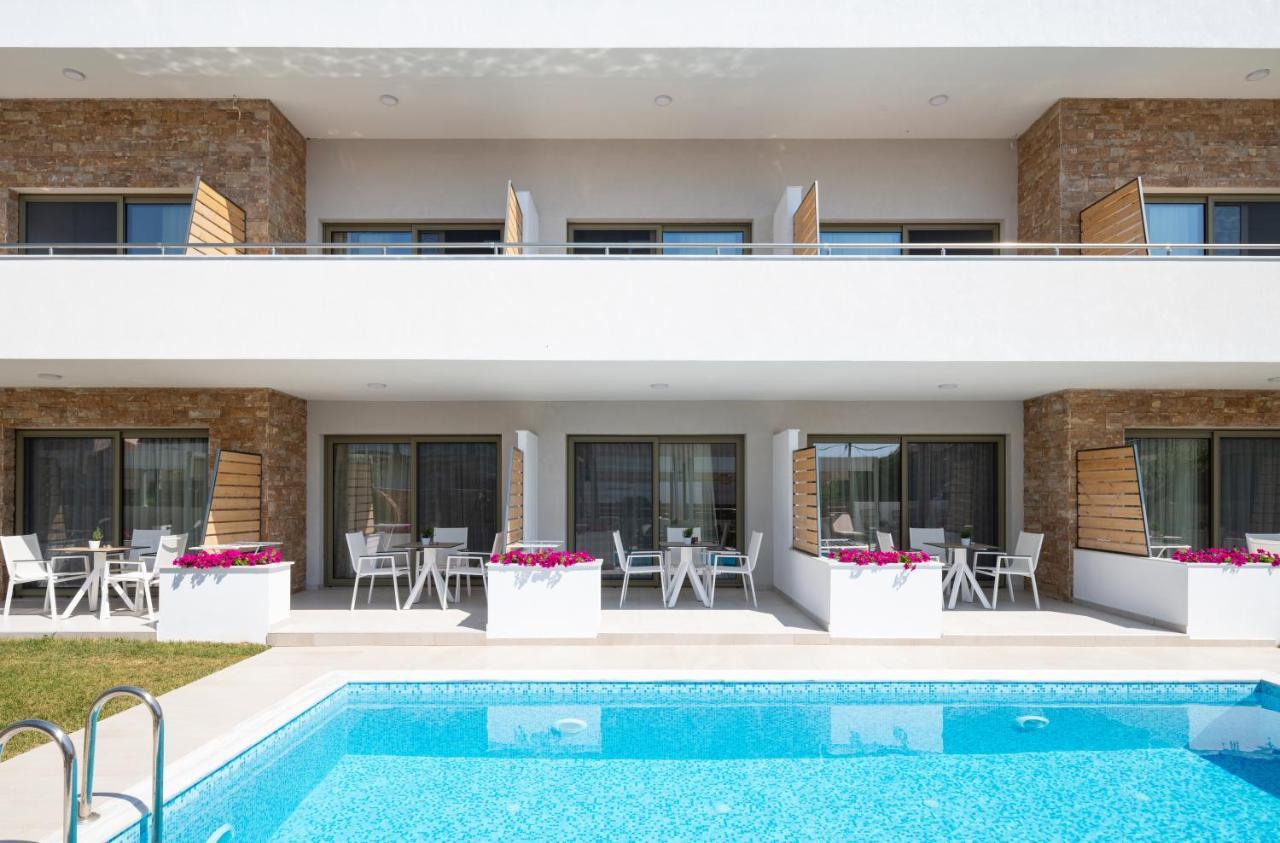 Imagine Luxury Suites 니키티 외부 사진